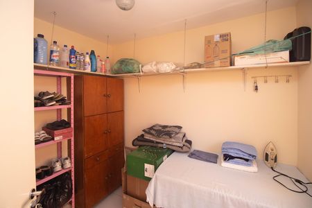 Casa à venda com 100m², 2 quartos e 1 vaga Casa à venda com 100m², 2 quartos e 1 vagaQuarto 3