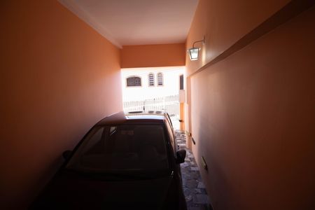 Garagem de casa à venda com 2 quartos, 100m² em Vila Mazzei, São Paulo
