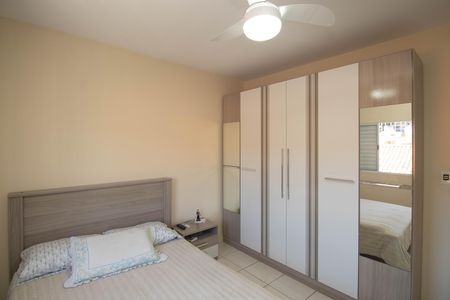 Casa à venda com 100m², 2 quartos e 1 vaga Casa à venda com 100m², 2 quartos e 1 vagaQuarto 1