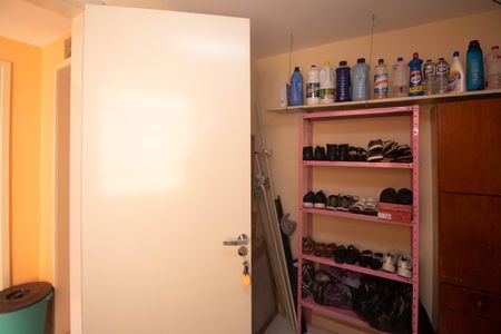 Quarto 3 de casa à venda com 2 quartos, 100m² em Vila Mazzei, São Paulo