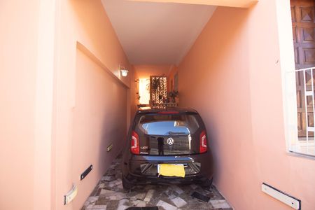 Casa à venda com 100m², 2 quartos e 1 vaga Casa à venda com 100m², 2 quartos e 1 vagaGaragem