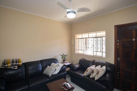 Sala  de casa à venda com 2 quartos, 100m² em Vila Mazzei, São Paulo