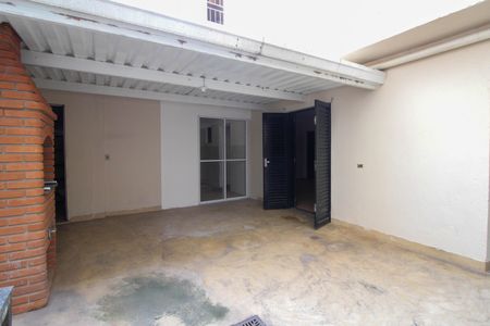 Casa para alugar com 60m², 2 quartos e sem vagaÁrea de Serviço