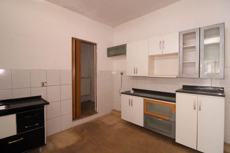 Casa para alugar com 60m², 2 quartos e sem vagaCozinha 