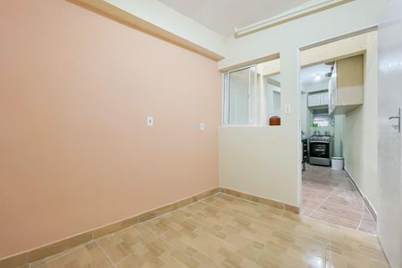 Quarto 2 de casa para alugar com 2 quartos, 45m² em Jardim Elvira, Osasco