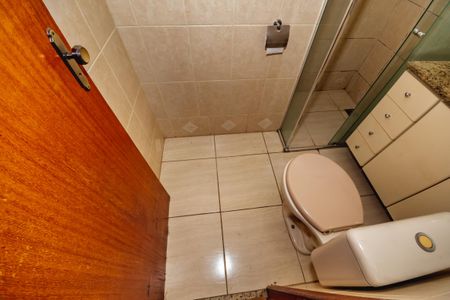 Apartamento à venda com 60m², 2 quartos e 2 vagasBanheiro da Suíte