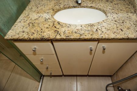 Apartamento à venda com 60m², 2 quartos e 2 vagasBanheiro da Suíte