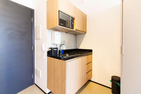 Apartamento à venda com 24m², 1 quarto e 1 vaga Apartamento à venda com 24m², 1 quarto e 1 vagaStudio