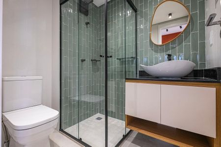 Banheiro Social de kitnet/studio à venda com 1 quarto, 26m² em Cerqueira César, São Paulo