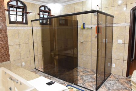 Casa para alugar com 800m², 5 quartos e 13 vagas Casa para alugar com 800m², 5 quartos e 13 vagasBanheiro da suíte 2