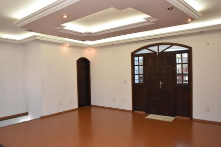 Casa para alugar com 5 quartos, 800m² em Jardim Bonfiglioli, Jundiaí