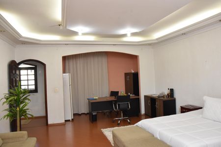 Casa para alugar com 800m², 5 quartos e 13 vagas Casa para alugar com 800m², 5 quartos e 13 vagasSuíte 2