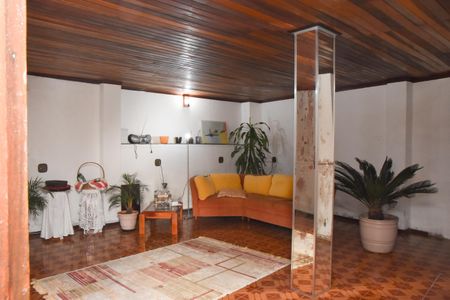 Casa para alugar com 800m², 5 quartos e 13 vagas Casa para alugar com 800m², 5 quartos e 13 vagasÁrea comum