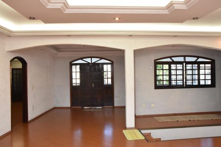 Casa para alugar com 800m², 5 quartos e 13 vagas Casa para alugar com 800m², 5 quartos e 13 vagasSala
