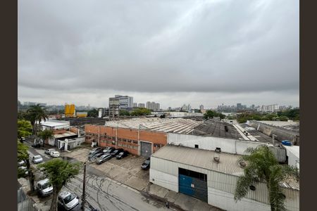 Apartamento para alugar com 32m², 2 quartos e sem vaga Apartamento para alugar com 32m², 2 quartos e sem vagaVista Quarto 1