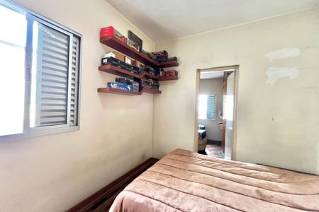 Casa à venda com 180m², 3 quartos e 2 vagasQuarto 2