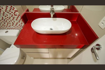 Apartamento à venda com 59m², 2 quartos e 2 vagas Apartamento à venda com 59m², 2 quartos e 2 vagasBanheiro Social