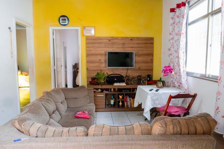 Sala de apartamento para alugar com 2 quartos, 75m² em São Francisco Xavier, Rio de Janeiro