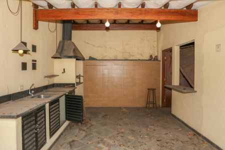 Casa para alugar com 239m², 3 quartos e 3 vagasChurrasqueira