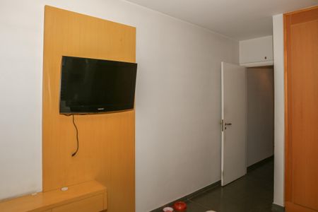 Casa para alugar com 239m², 3 quartos e 3 vagasSuíte 1