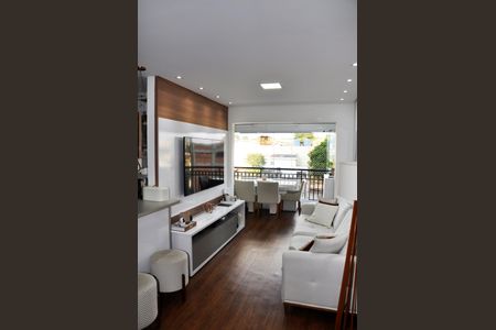 Apartamento à venda com 65m², 2 quartos e 2 vagasDetalhe - Sala
