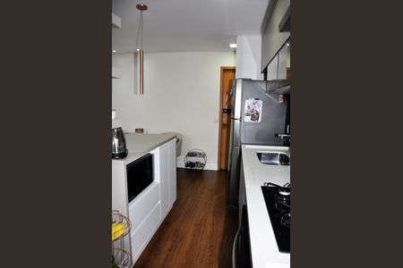 Apartamento à venda com 65m², 2 quartos e 2 vagasDetalhe - Cozinha Americana