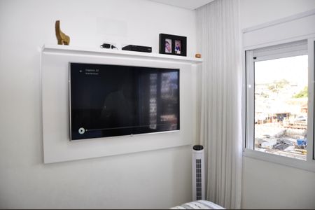 Apartamento à venda com 65m², 2 quartos e 2 vagasDetalhe - Quarto 01 com Closet e Suíte