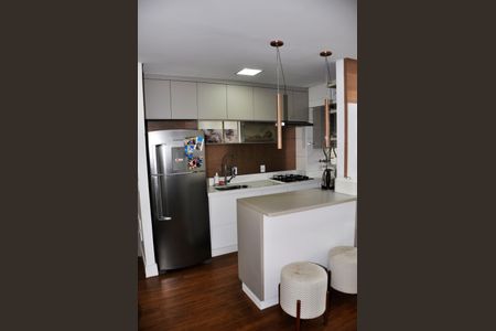 Apartamento à venda com 65m², 2 quartos e 2 vagasDetalhe - Cozinha Americana