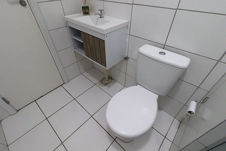 Apartamento à venda com 57m², 2 quartos e 1 vagaBanheiro social 