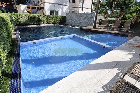 Apartamento à venda com 57m², 2 quartos e 1 vagaÁrea comum - piscina  