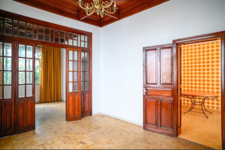Sala  de casa para alugar com 3 quartos, 283m² em Cambuci, São Paulo
