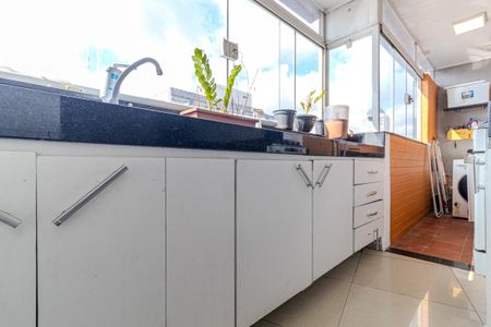 Apartamento à venda com 65m², 2 quartos e sem vagaCozinha