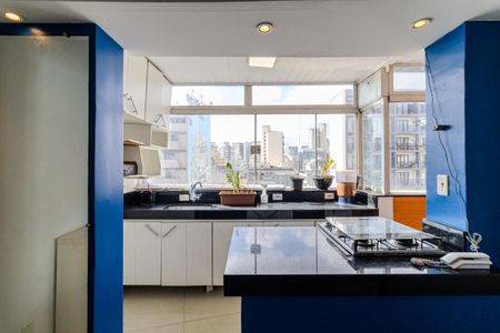 Apartamento à venda com 65m², 2 quartos e sem vagaCozinha
