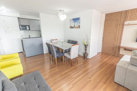 Apartamento para alugar com 72m², 2 quartos e 1 vaga Apartamento para alugar com 72m², 2 quartos e 1 vagaSala