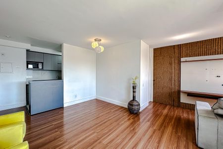 Apartamento para alugar com 72m², 2 quartos e 1 vagaSala