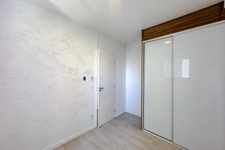 Apartamento para alugar com 72m², 2 quartos e 1 vagaQuarto 
