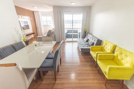 Apartamento para alugar com 72m², 2 quartos e 1 vaga Apartamento para alugar com 72m², 2 quartos e 1 vagaSala