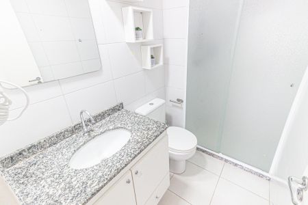 Apartamento para alugar com 72m², 2 quartos e 1 vaga Apartamento para alugar com 72m², 2 quartos e 1 vagaBanheiro