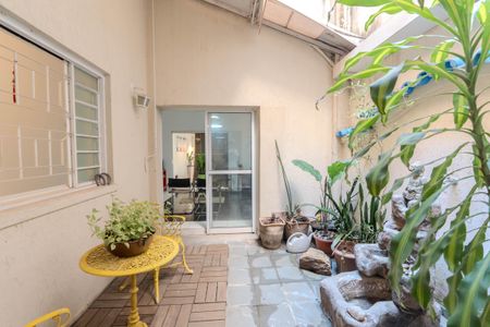 Apartamento à venda com 179m², 3 quartos e sem vagaQuintal