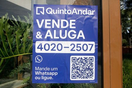 Apartamento à venda com 55m², 1 quarto e 1 vagaPlaquinha