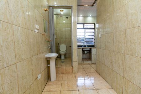 Casa para alugar com 40m², 1 quarto e sem vaga Casa para alugar com 40m², 1 quarto e sem vagaBanheiro