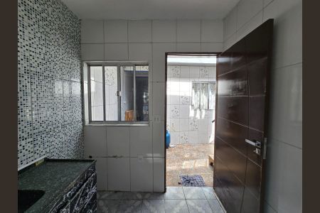 Casa para alugar com 80m², 3 quartos e sem vagaCozinha 
