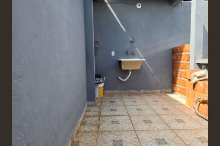 Casa para alugar com 80m², 3 quartos e sem vagaÁrea de Serviço