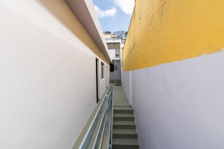 Casa à venda com 109m², 2 quartos e 2 vagasEntrada