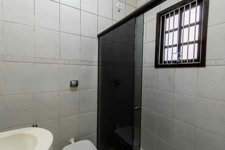 Casa à venda com 109m², 2 quartos e 2 vagasBanheiro da Suíte