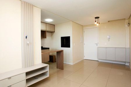 Sala de apartamento para alugar com 2 quartos, 58m² em Azenha, Porto Alegre