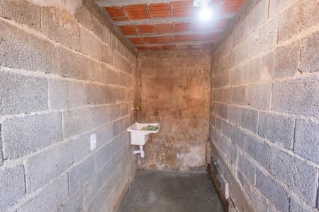 Casa para alugar com 56m², 2 quartos e 1 vagaÁrea de serviço 