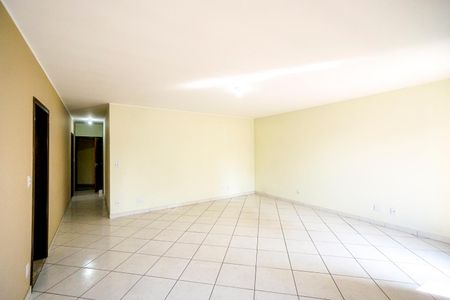 Apartamento para alugar com 100m², 2 quartos e sem vagaSala