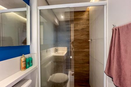 Apartamento à venda com 54m², 2 quartos e 1 vaga Apartamento à venda com 54m², 2 quartos e 1 vagaBanheiro da Suíte