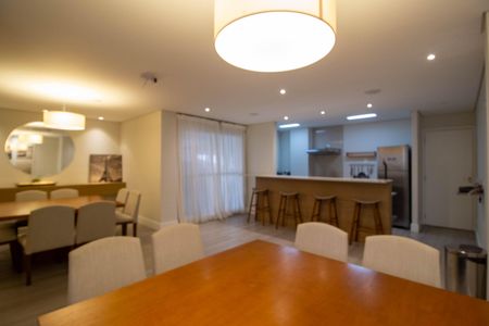 Apartamento à venda com 54m², 2 quartos e 1 vaga Apartamento à venda com 54m², 2 quartos e 1 vagaEspaço gourmet
